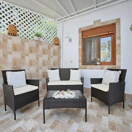 Vasia'S Small Villa Skopelos Town Exterior photo