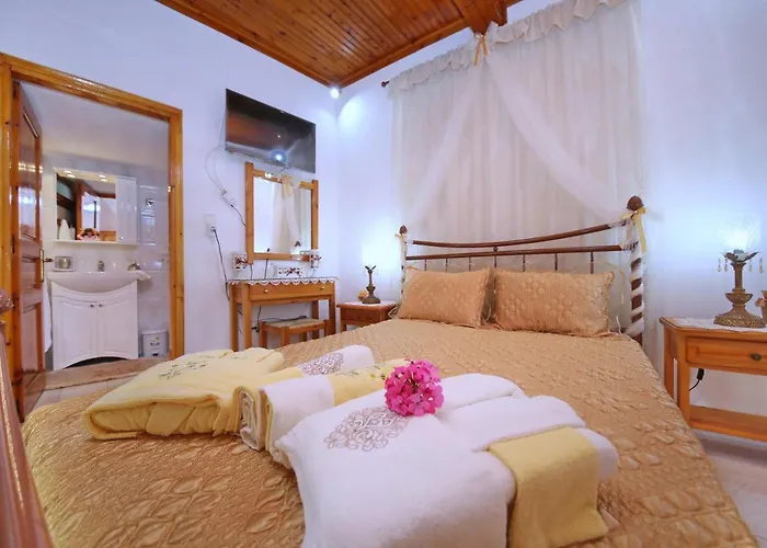 Vasia\'S Small Villa