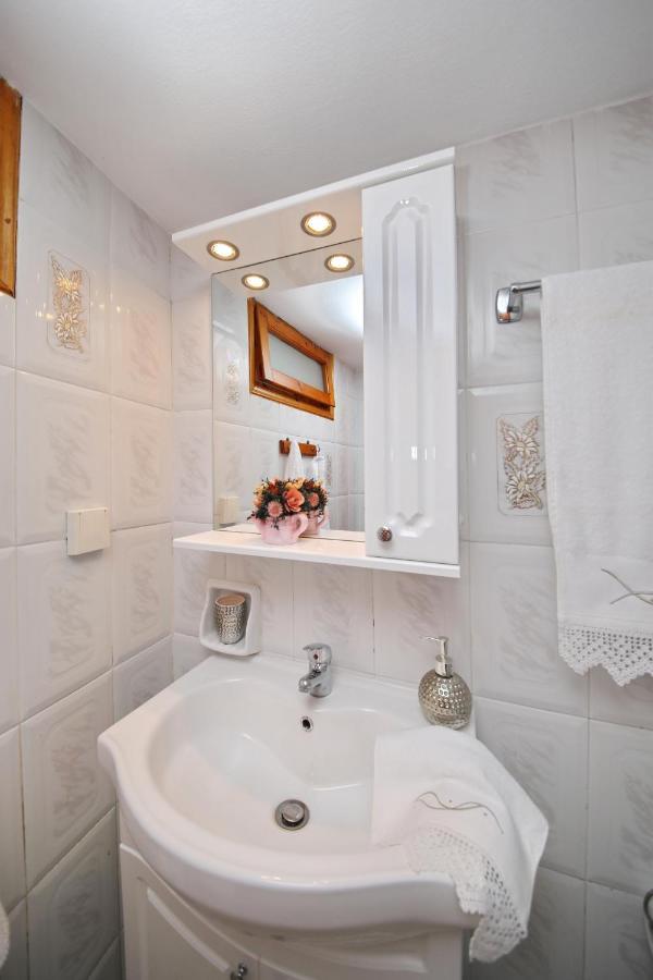 Vasia's Small Apartment
